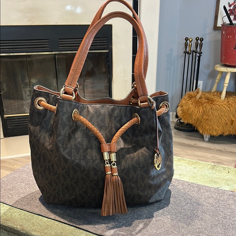 Michael Kors Ludlow Brown Fringe Rope MK Bucket Tote Purse